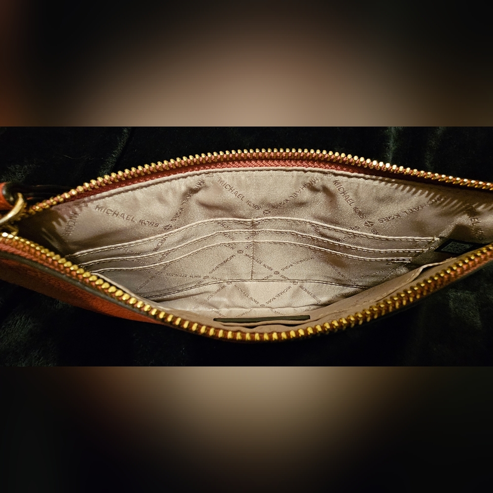 Michael Kors' Large Wristlet "Rust Like Color" - image 3